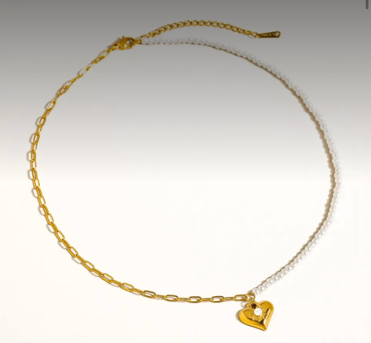 Pearl and chain heart necklace