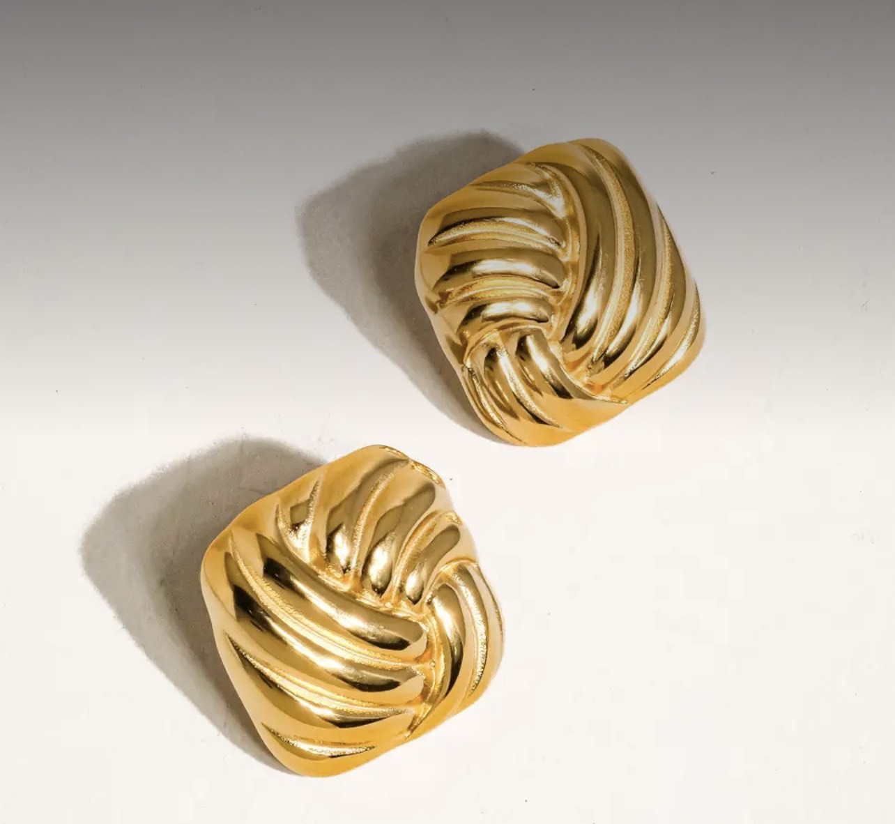 wavy earrings