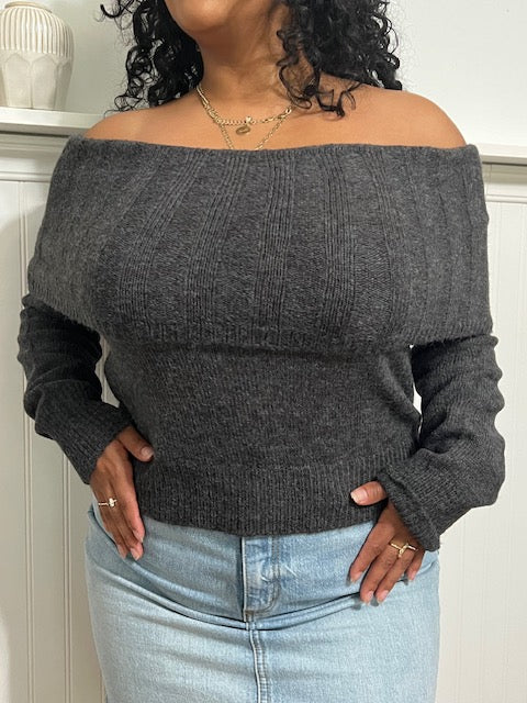 Sweet off-shoulder Sweater